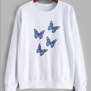 Over sized butterfly pullover hoodie.white.XL